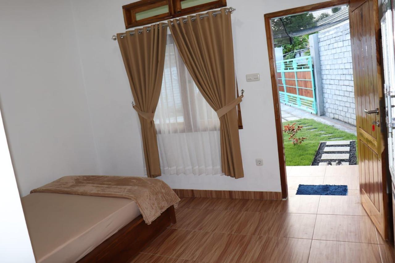 Room 212 Kuta  Extérieur photo